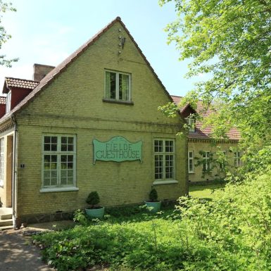 Fjelde Guesthouse